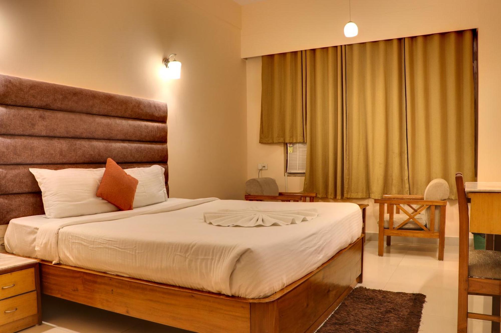 Jorhāt Hotel Earl Grey מראה חיצוני תמונה